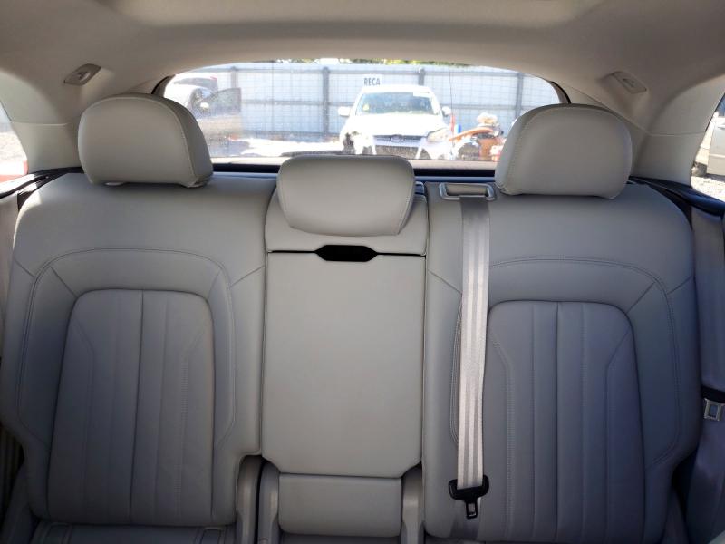 Снимка 10 от търг – 2018 AUDI Q5 с VIN WA1BNAFY0J2077724