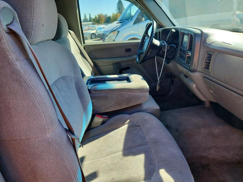 Photo 10 from auction – 2000 CHEVROLET SILVERADO with VIN 1GCEC14T9YZ369034