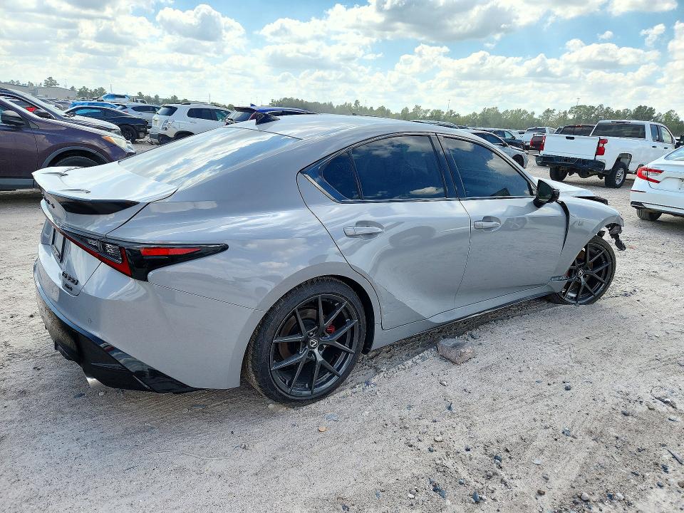 Foto 3 de la subasta – 2026 LEXUS IS 350 con VIN JTHGZ1E24T5050636