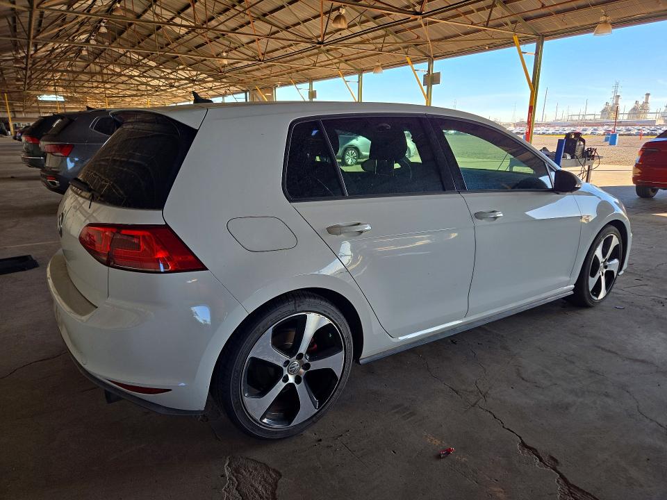 Снимка 3 от търг – 2016 VOLKSWAGEN GTI с VIN 3VW4T7AU7GM067086