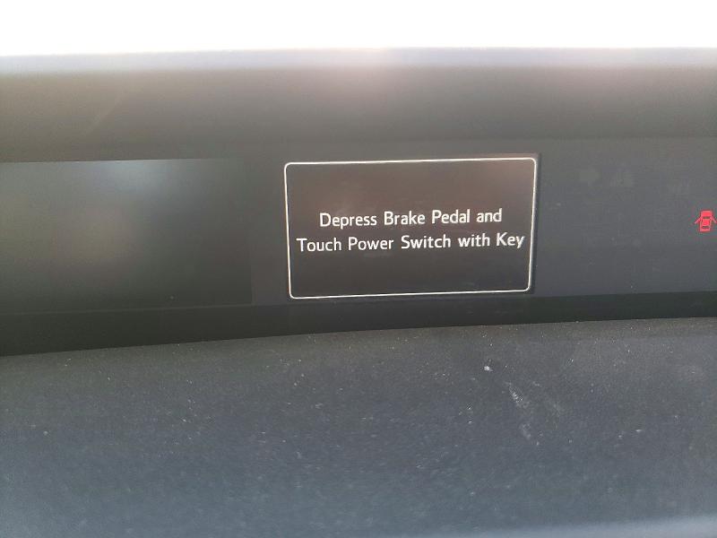 Zdjęcie 9 z aukcji – 2018 TOYOTA PRIUS z VIN JTDKBRFU6J3589492