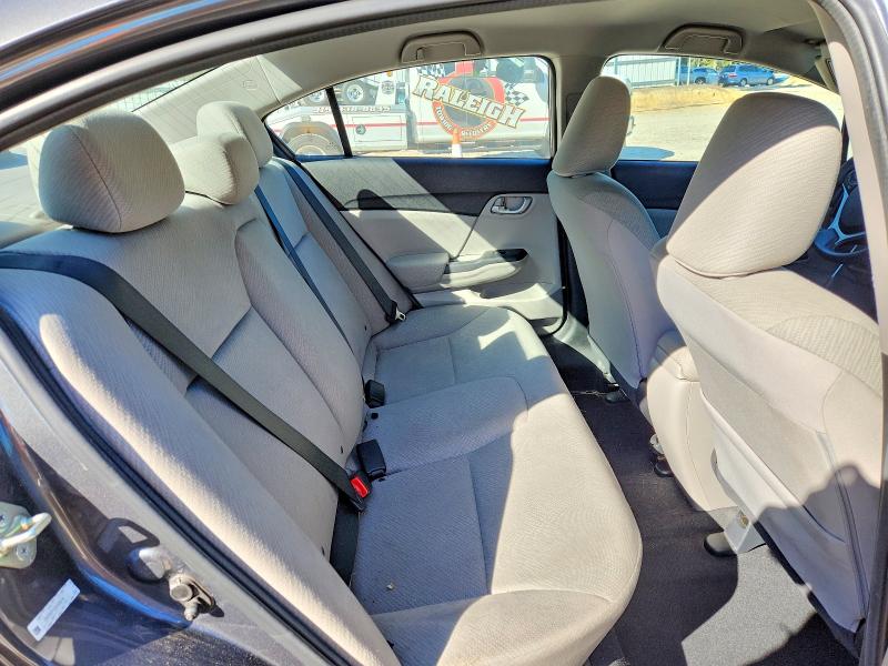 Снимка 10 от търг – 2013 HONDA CIVIC с VIN 2HGFB2F53DH569219