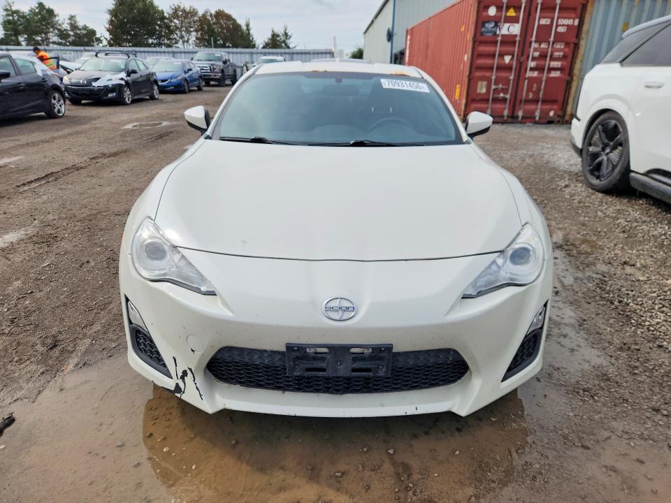 Снимка 5 от търг – 2015 SCION FR-S с VIN JF1ZNAA19F8711671