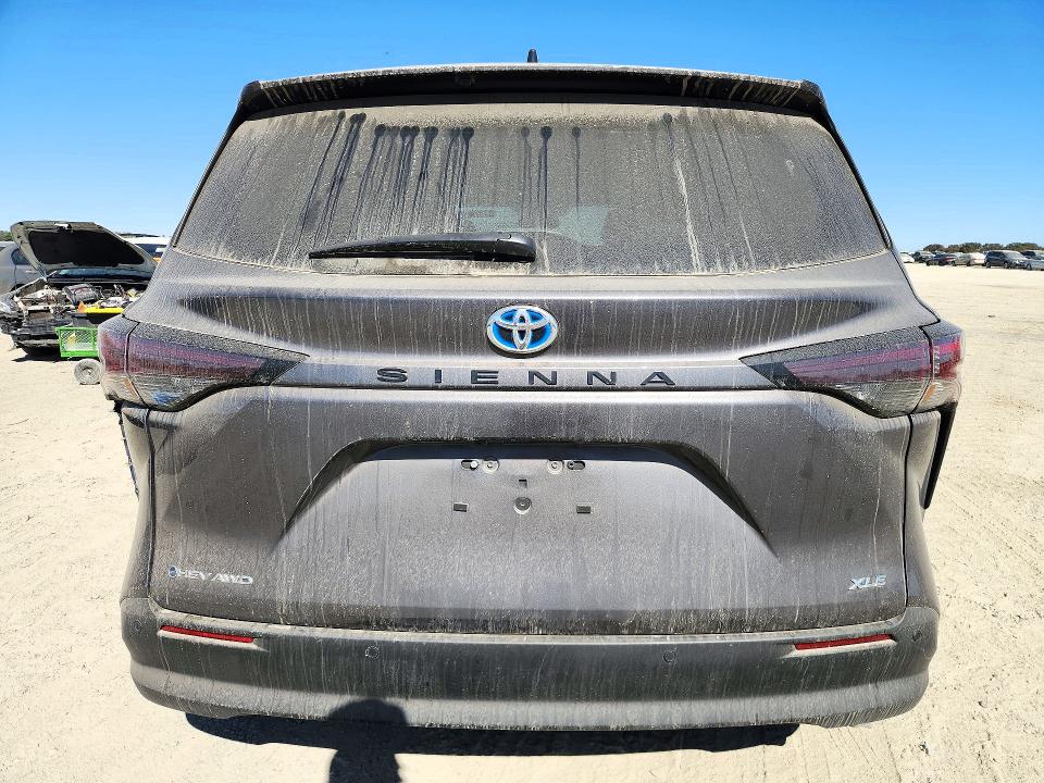Снимка 6 от търг – 2025 TOYOTA SIENNA с VIN 5TDJSKFC6SS225955