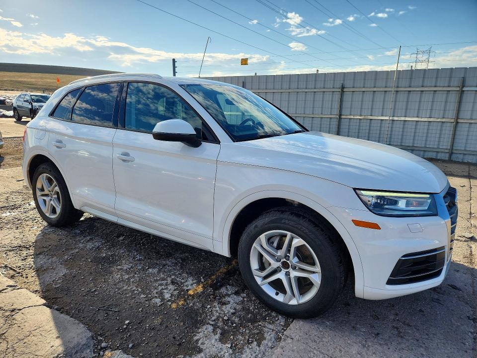 Снимка 4 от търг – 2018 AUDI Q5 с VIN WA1ANAFY9J2177641