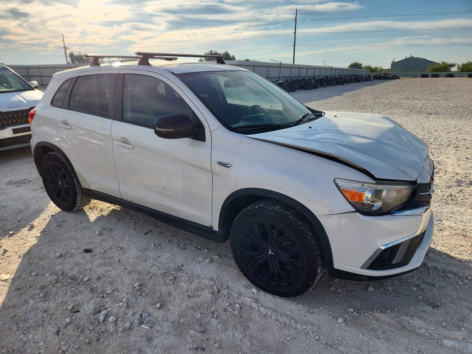 Снимка 4 от търг – 2018 MITSUBISHI OUTLANDER с VIN JA4AP3AU8JU005972