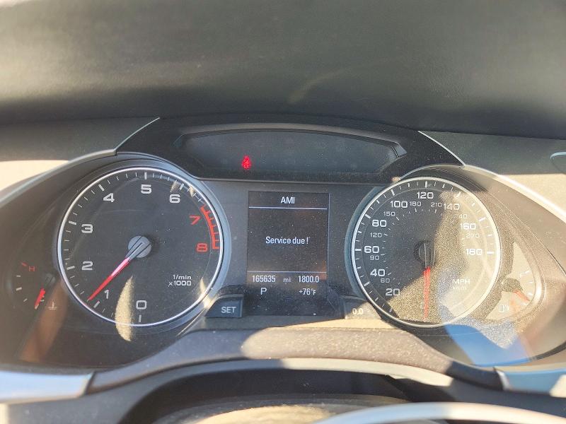 Снимка 9 от търг – 2010 AUDI A4 с VIN WAUEFAFL4AN022340