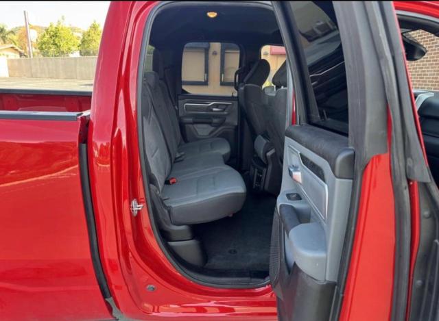 Фото 6 с аукциона – 2023 RAM 1500 с VIN 1C6RREBG8PN592935