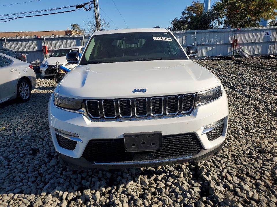 Снимка 5 от търг – 2024 JEEP GRAND CHEROKEE с VIN 1C4RJYB66R8959390