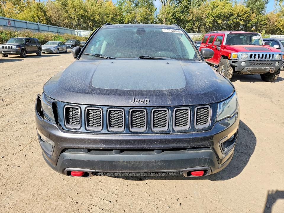 Photo 5 from auction – 2018 JEEP COMPASS with VIN 3C4NJDDB6JT198688