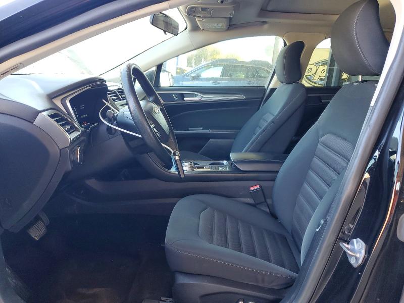 Foto 7 de la subasta – 2018 FORD FUSION con VIN 3FA6P0LU2JR206934
