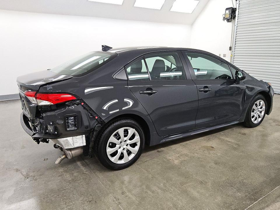 Снимка 3 от търг – 2026 TOYOTA COROLLA с VIN 5YFB4MDE7TP424733