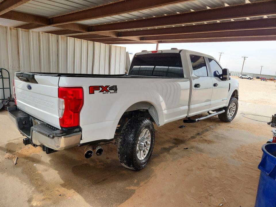 Photo 3 from auction – 2022 FORD F250 with VIN 1FT8W2BT1NED77502