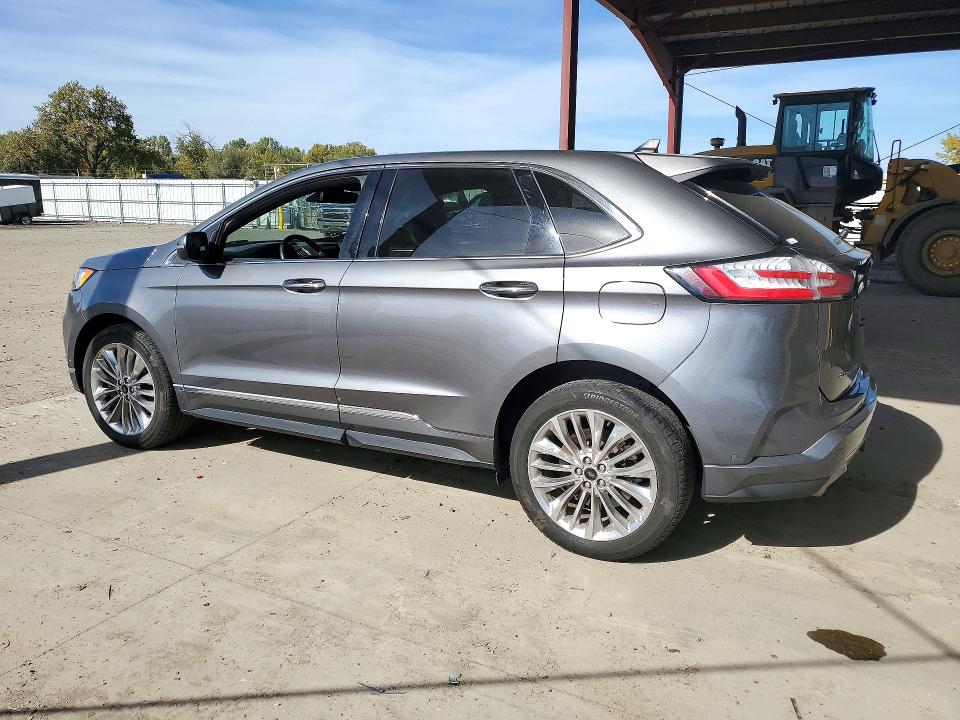 Photo 2 from auction – 2022 FORD EDGE with VIN 2FMPK4K91NBA70393