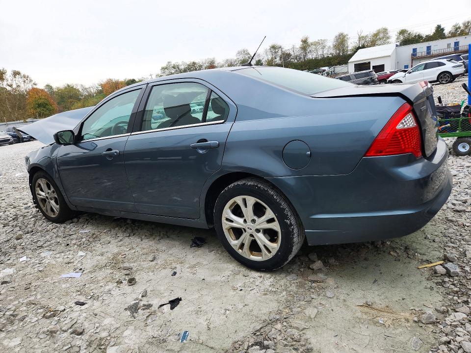 Photo 2 from auction – 2012 FORD FUSION with VIN 3FAHP0HA4CR282231