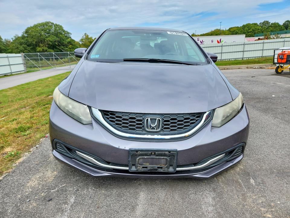 Photo 5 from auction – 2014 HONDA CIVIC with VIN 2HGFB2F57EH506061
