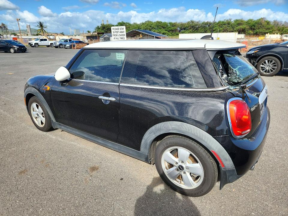 Снимка 2 от търг – 2015 MINI COOPER с VIN WMWXM5C51F3A58875