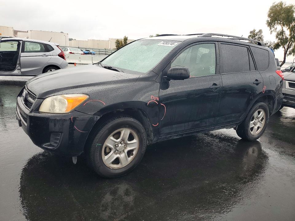 Снимка 1 от търг – 2010 TOYOTA RAV4 с VIN JTMBF4DV4A5034158