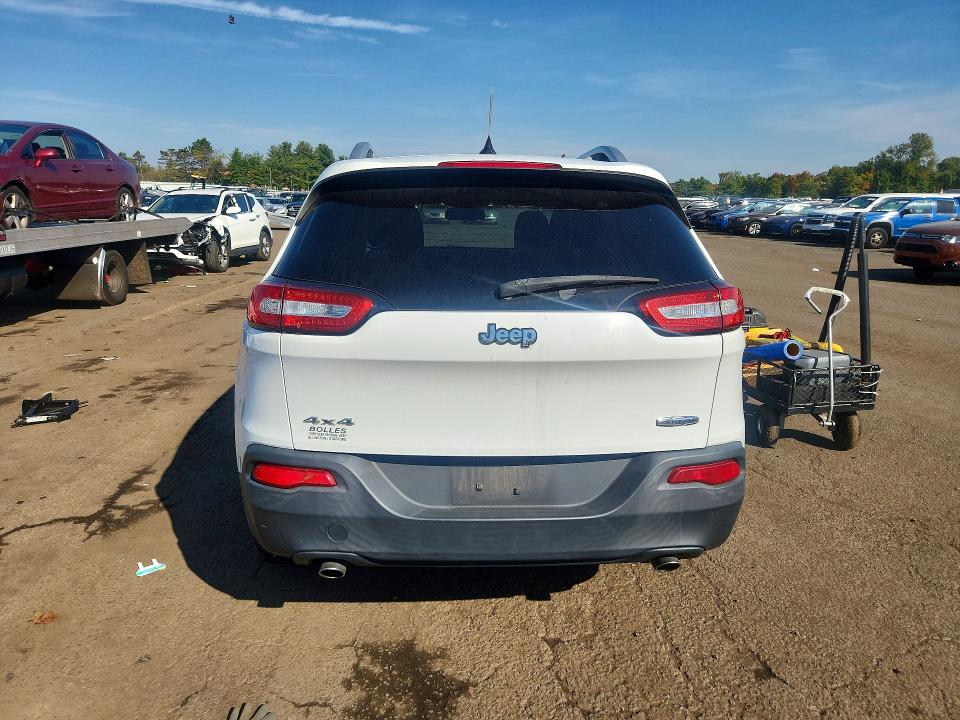 Снимка 6 от търг – 2014 JEEP CHEROKEE с VIN 1C4PJMCS2EW192431