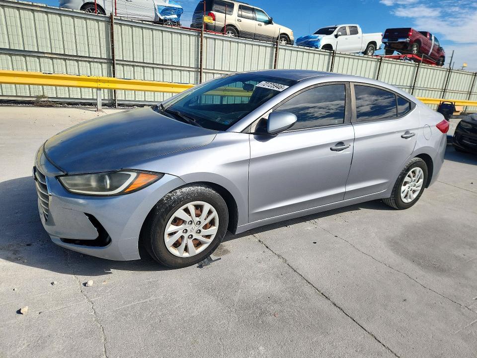 HYUNDAI ELANTRA 2017 с VIN 5NPD74LF6HH197372 - Снимка от търг