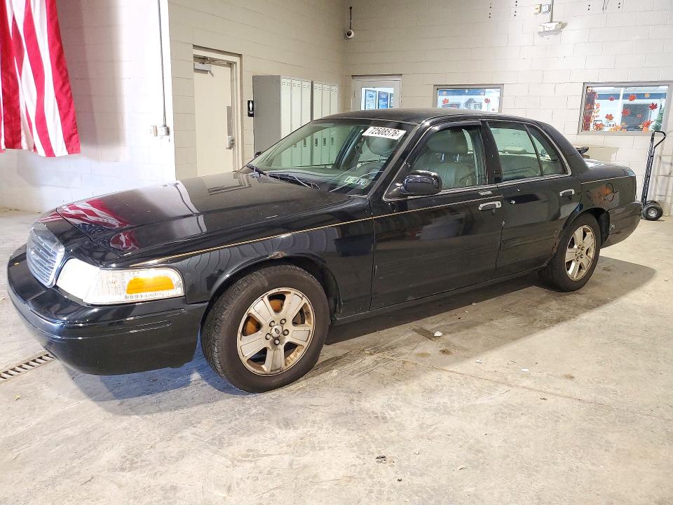FORD CROWN VICTORIA 2011 with VIN 2FABP7EV7BX148691 - Photo from auction