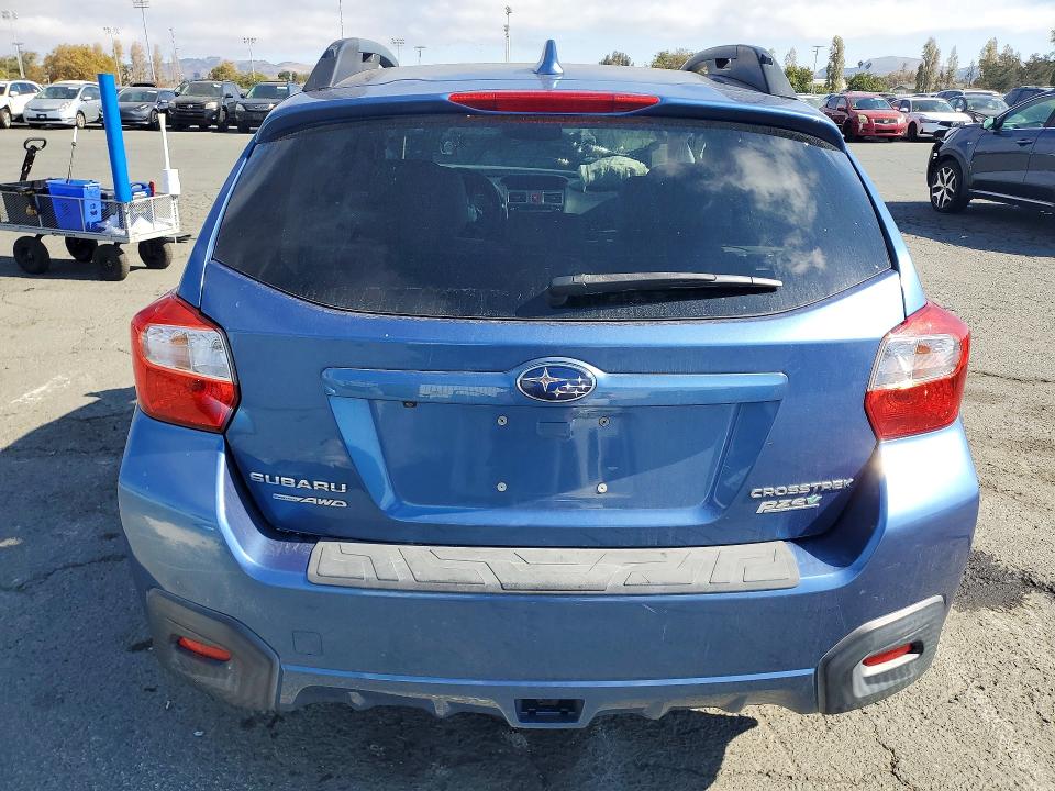 Photo 6 from auction – 2016 SUBARU CROSSTREK with VIN JF2GPANC8G8273929