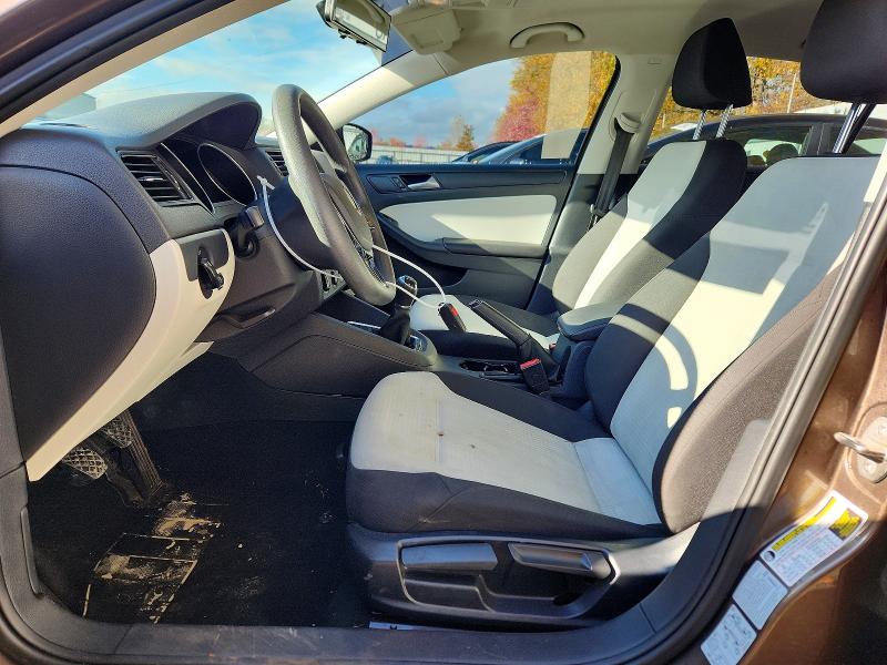 Снимка 7 от търг – 2015 VOLKSWAGEN JETTA с VIN 3VW1K7AJ9FM426495