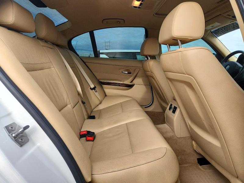 Снимка 10 от търг – 2011 BMW 328 с VIN WBAPK5G50BNN26168