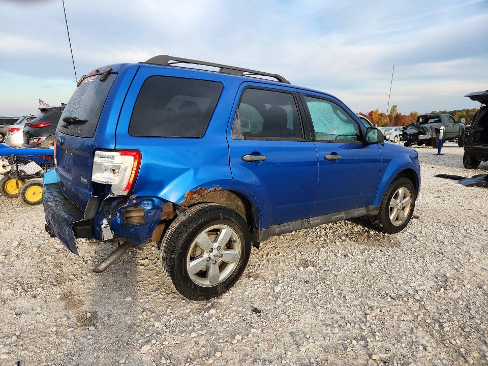 Снимка 3 от търг – 2011 FORD ESCAPE с VIN 1FMCU9DGXBKC62530