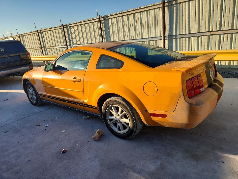 Photo 2 from auction – 2007 FORD MUSTANG with VIN 1ZVFT80N975210926
