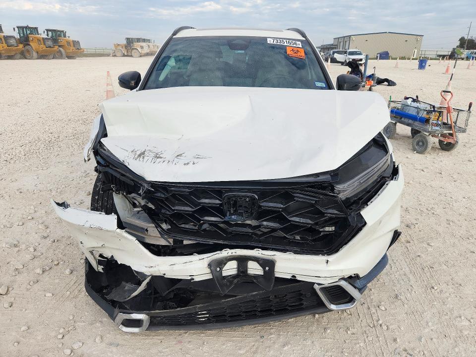 Снимка 5 от търг – 2023 HONDA CR-V с VIN 2HKRS6H98PH809296