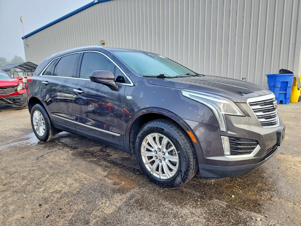 Снимка 4 от търг – 2017 CADILLAC XT5 с VIN 1GYKNARSXHZ261979