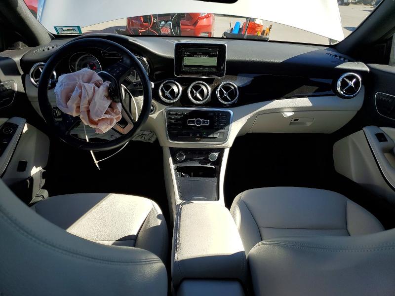 Снимка 8 от търг – 2014 MERCEDES-BENZ CLA с VIN WDDSJ4EB1EN131672