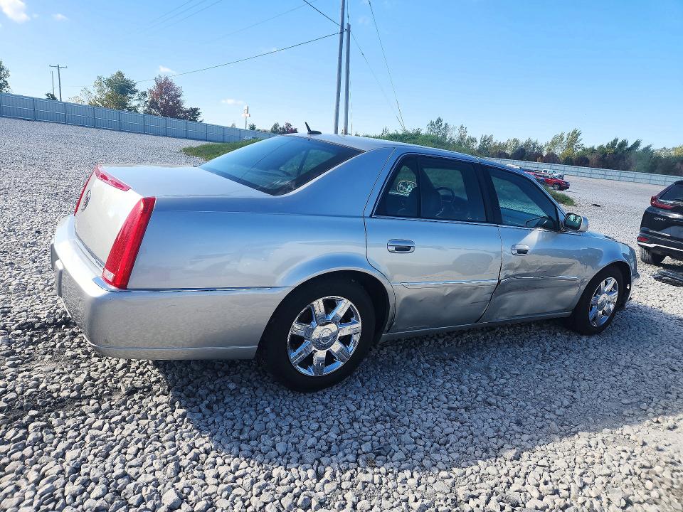 Zdjęcie 3 z aukcji – 2007 CADILLAC DTS z VIN 1G6KD57Y67U108599