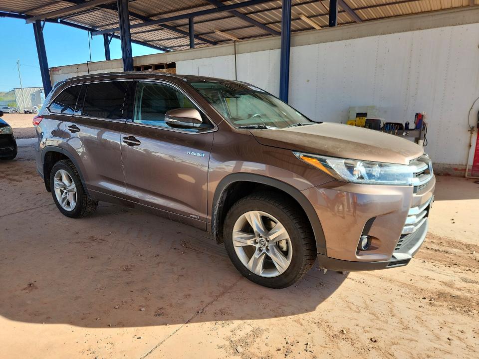 Снимка 4 от търг – 2019 TOYOTA HIGHLANDER HYBRID с VIN 5TDDGRFH7KS076376