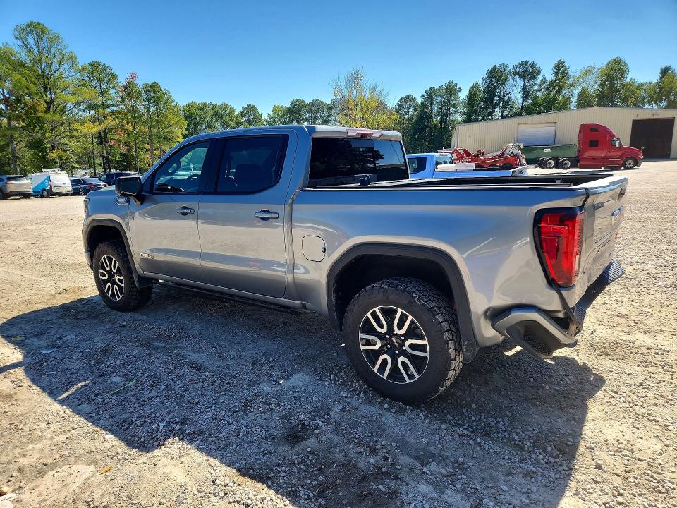 Снимка 2 от търг – 2024 GMC SIERRA с VIN 1GTUUEE82RZ405027