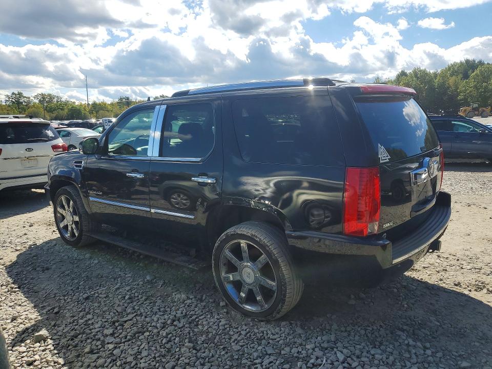 Снимка 2 от търг – 2011 CADILLAC ESCALADE с VIN 1GYS4CEF6BR102293