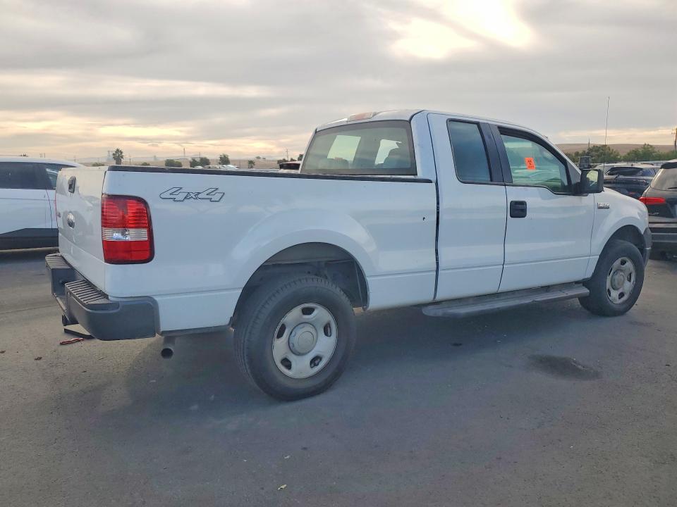 Photo 3 from auction – 2006 FORD F150 with VIN 1FTPX14546KD39301