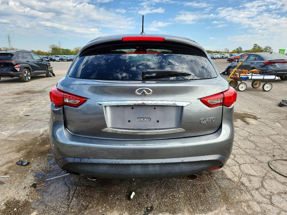 Снимка 6 от търг – 2017 INFINITI QX70 с VIN JN8CS1MU3HM143348
