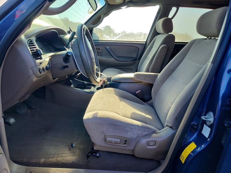 Снимка 7 от търг – 2003 TOYOTA SEQUOIA с VIN 5TDBT44A93S162267