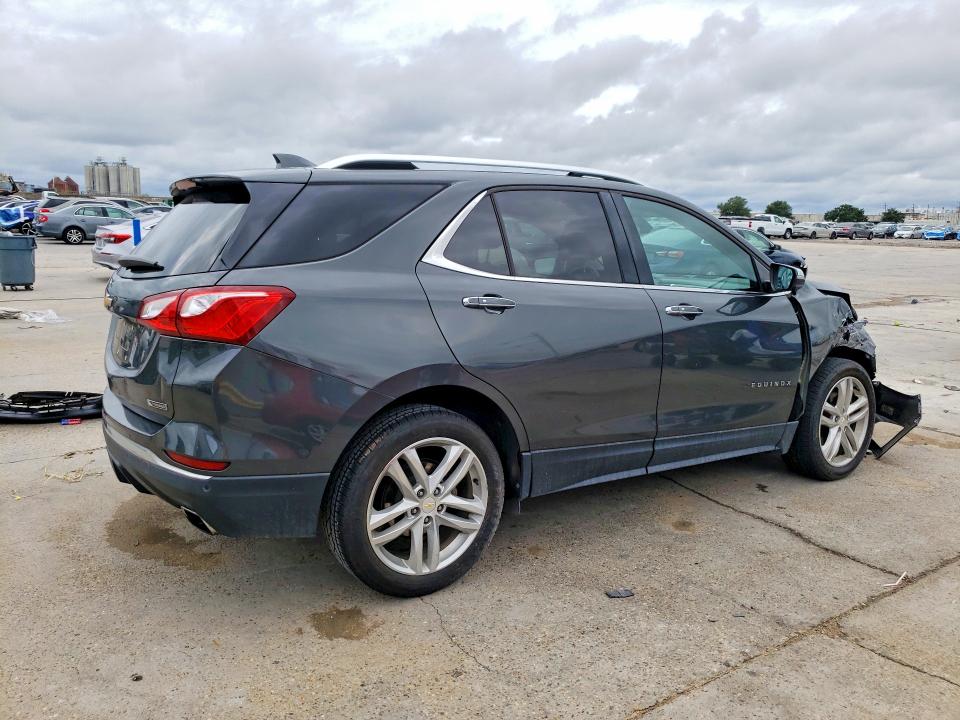 Photo 3 from auction – 2018 CHEVROLET EQUINOX with VIN 2GNAXNEX3J6316799