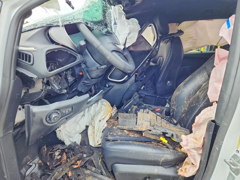 Photo 7 from auction – 2025 CHRYSLER PACIFICA with VIN 2C4RC1BG7SR541778