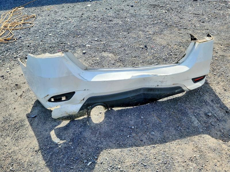 Photo 12 from auction – 2016 NISSAN SENTRA with VIN 3N1AB7AP0GY267404