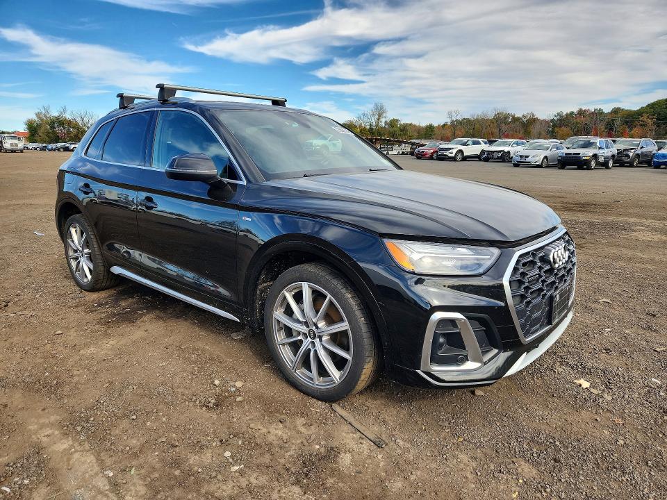 Снимка 4 от търг – 2021 AUDI Q5 E с VIN WA1E2AFY1M2118579