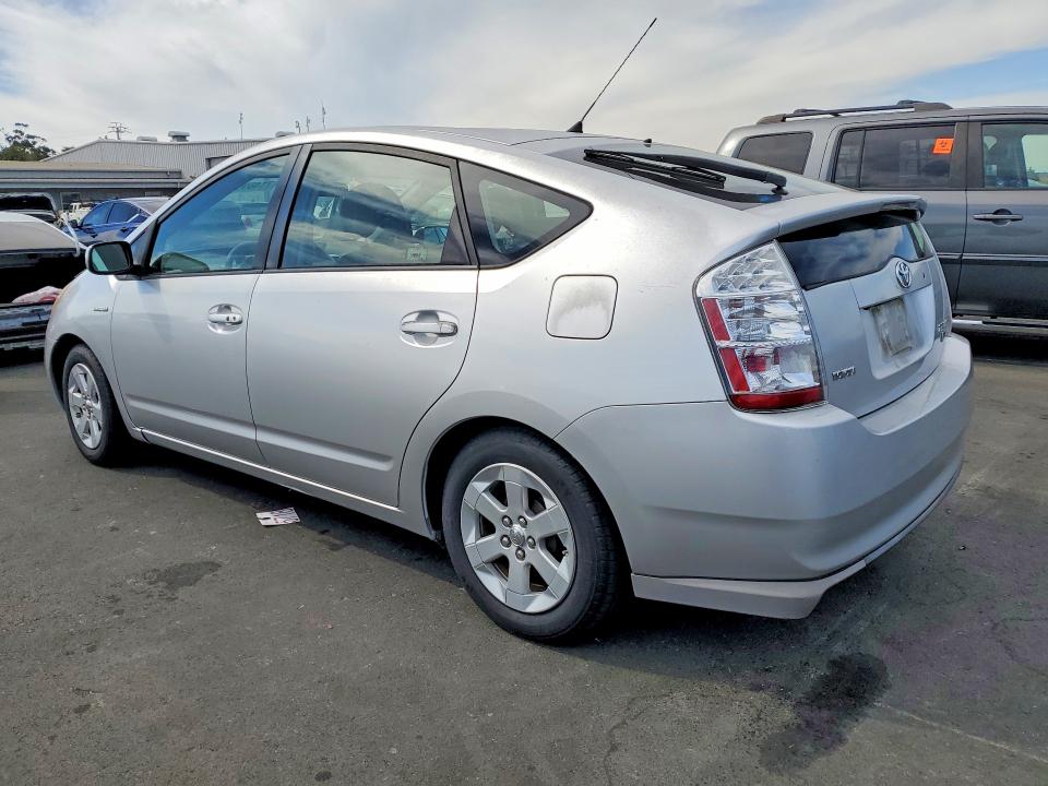 Photo 2 from auction – 2008 TOYOTA PRIUS with VIN JTDKB20U683442728
