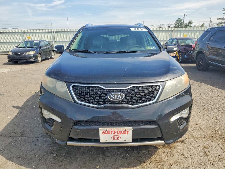 Photo 5 from auction – 2011 KIA SORENTO with VIN 5XYKWDA23BG100055