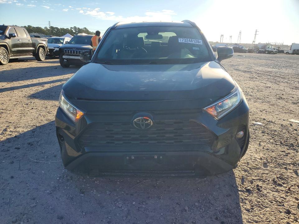 Снимка 5 от търг – 2021 TOYOTA RAV4 с VIN 2T3W1RFV9MW109671