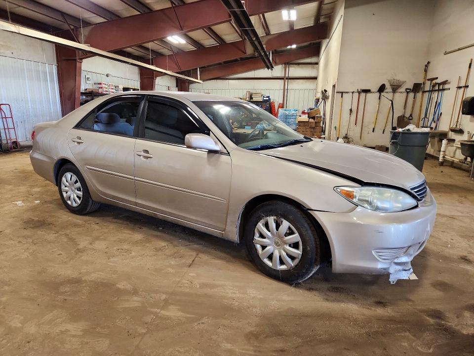 Photo 4 from auction – 2006 TOYOTA CAMRY with VIN 4T1BE32K36U144519