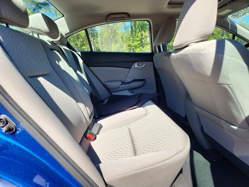 Foto 10 de la subasta – 2015 HONDA CIVIC con VIN 19XFB2F89FE016162