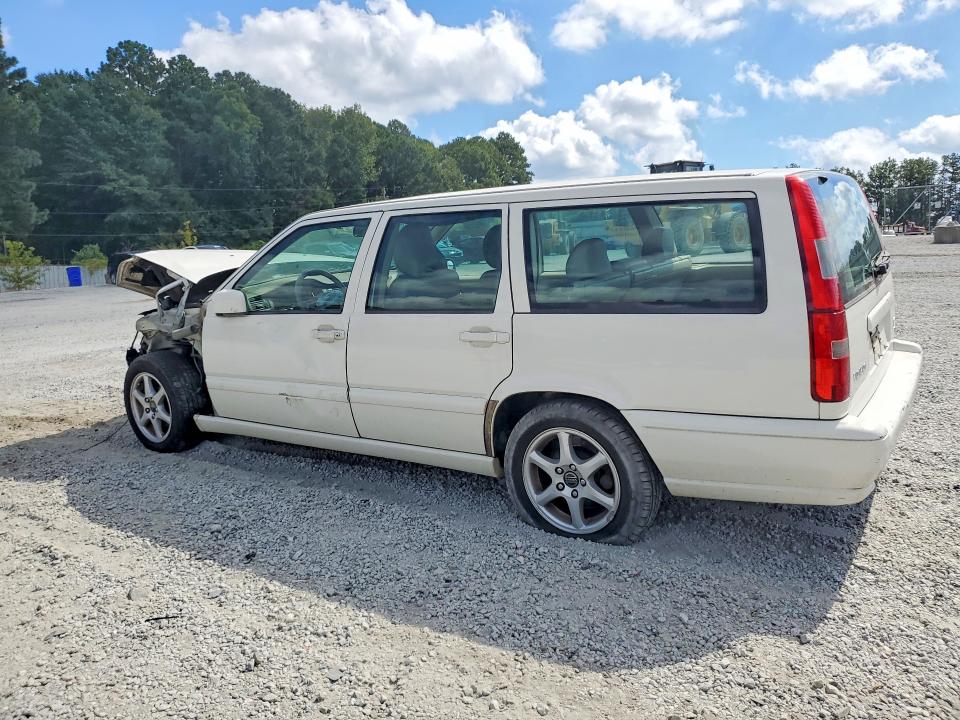 صورة رقم 2 من المزاد - 2000 VOLVO V70 مع VIN YV1LW61J5Y2708888